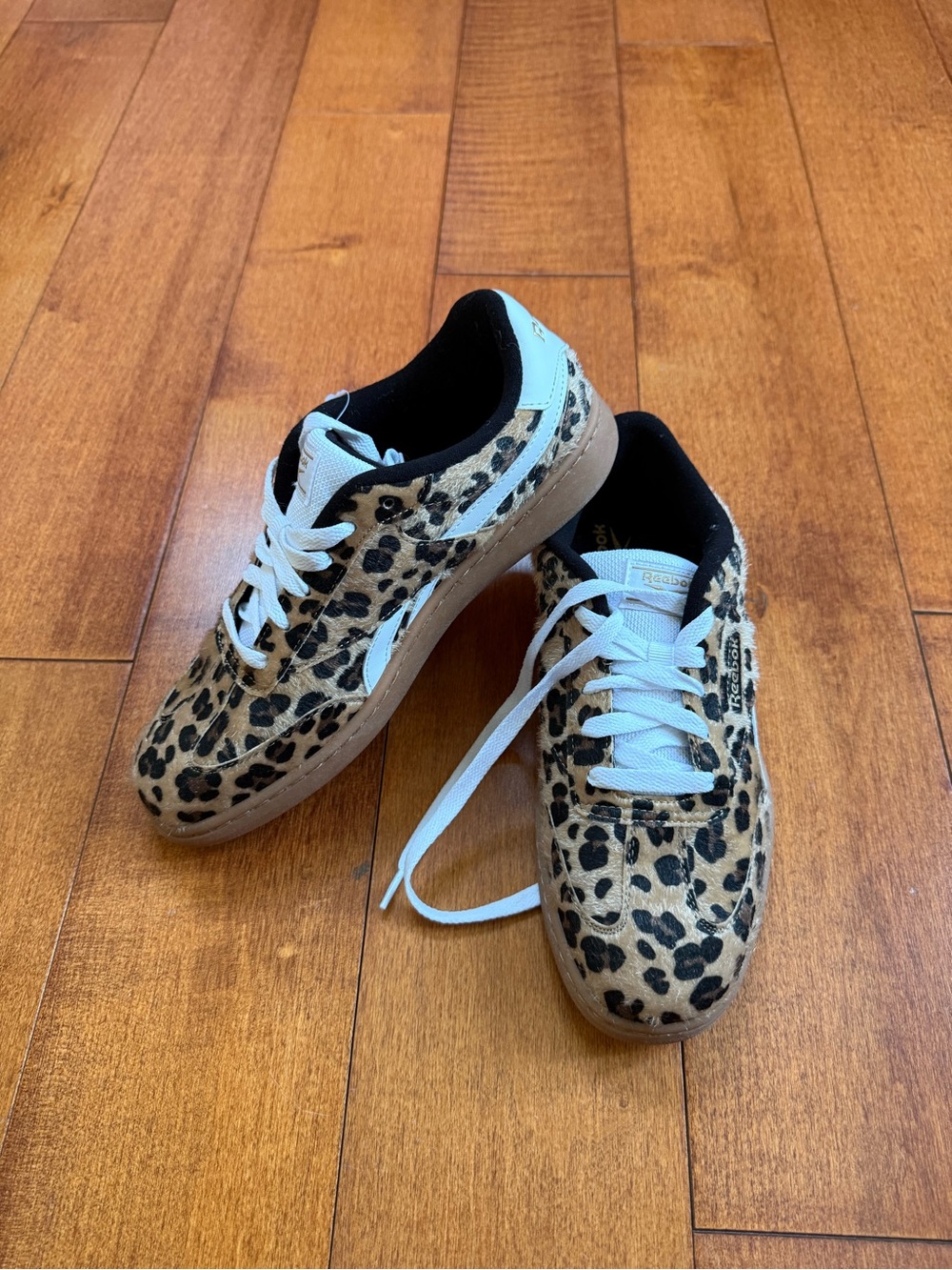 NWOT Reebok Kids Leopard Print Sneakers - White, Tan & Black sz 6K